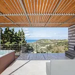 Evie's Oasis Villa
